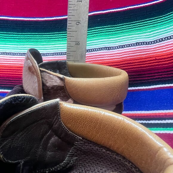 Stuart Weitzman Ankle Boots, size 7.5, Camo/cowprint - Picture 11 of 14